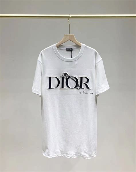 tshirt uomo dior|dior t shirt women.